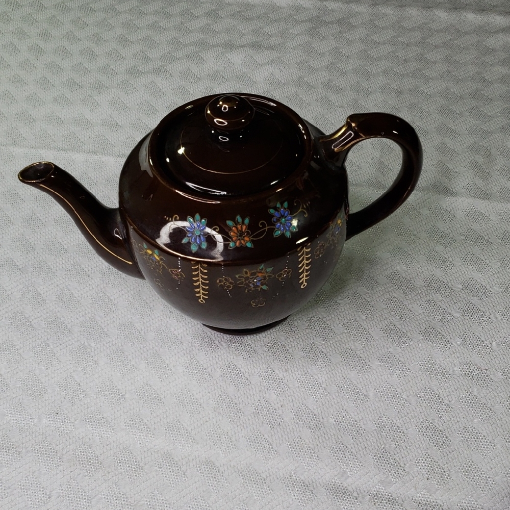MCM  Redware Moriage Tea Coffee Pot Japan